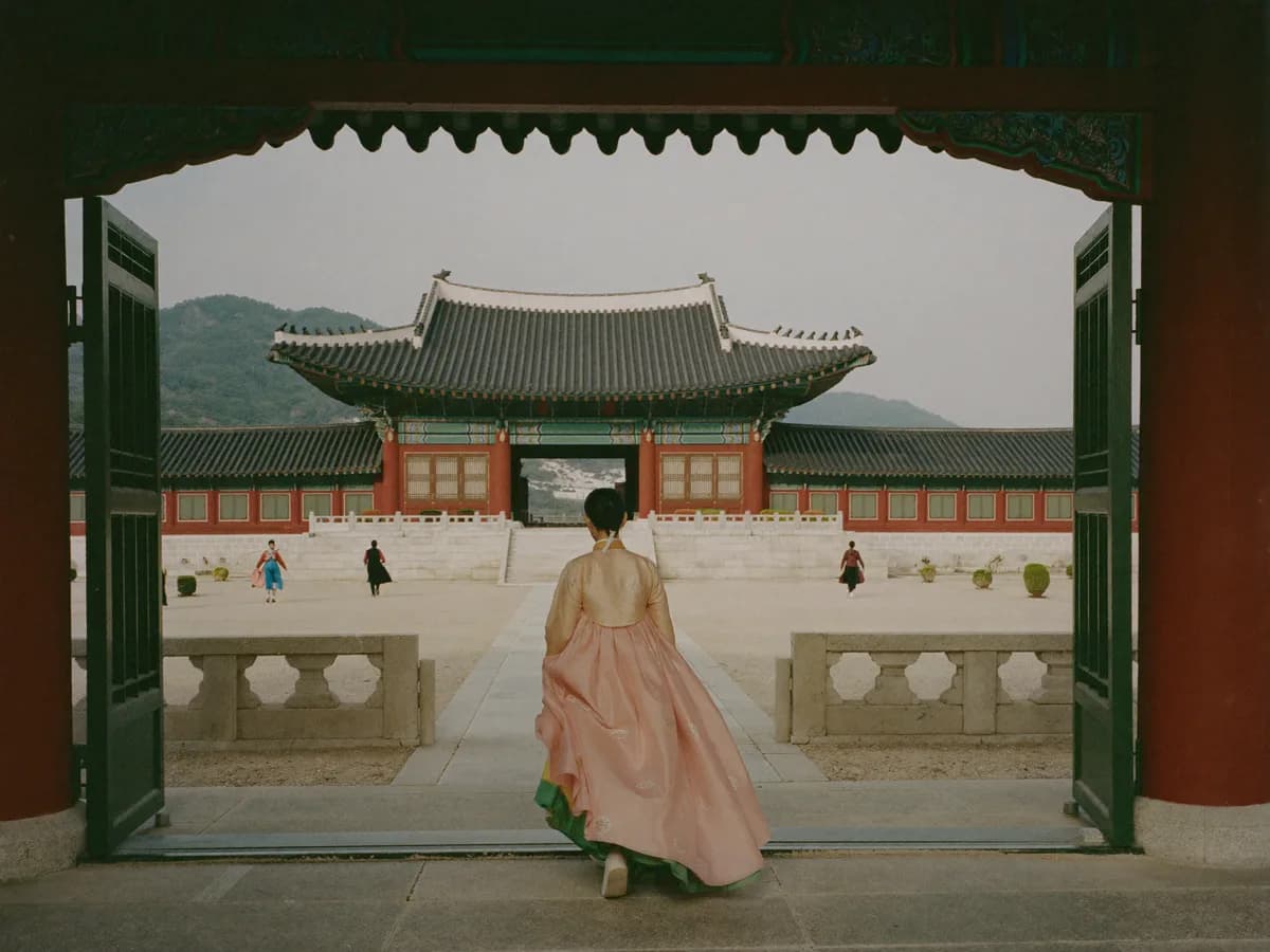 Hanbok rental at Gyeongbokgung