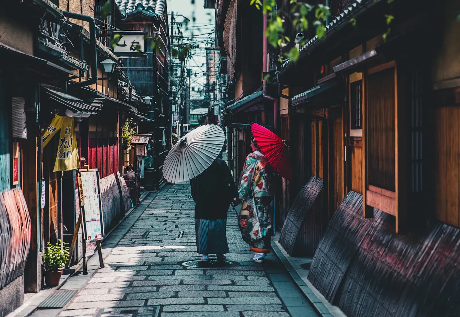 Gion food tour — 13 dishes at 4 eateries